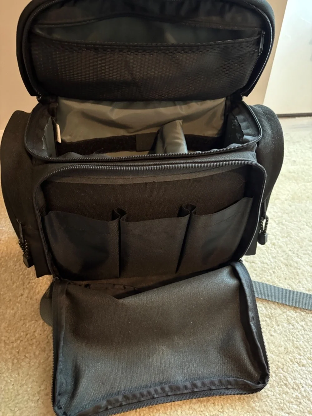 Tamrac adventure camera